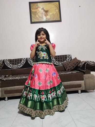 kids pure heavy silk Black Kids lehenga manufacturer in Ahmedabad